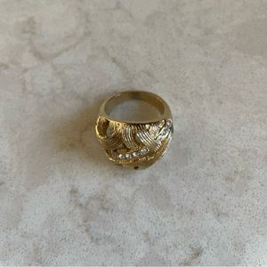 Size 8 JLO ring